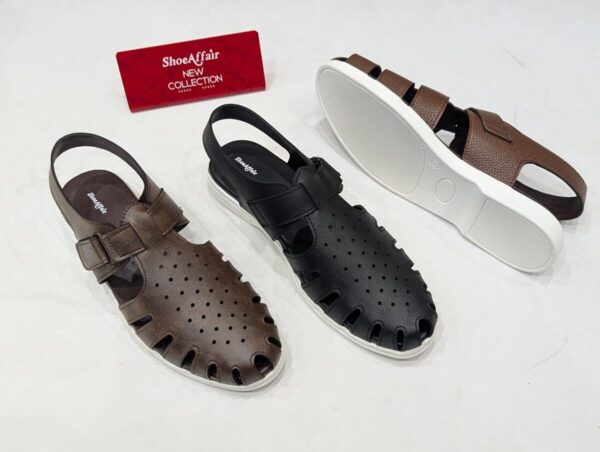 Men's Perforated Closed-Toe Sandal