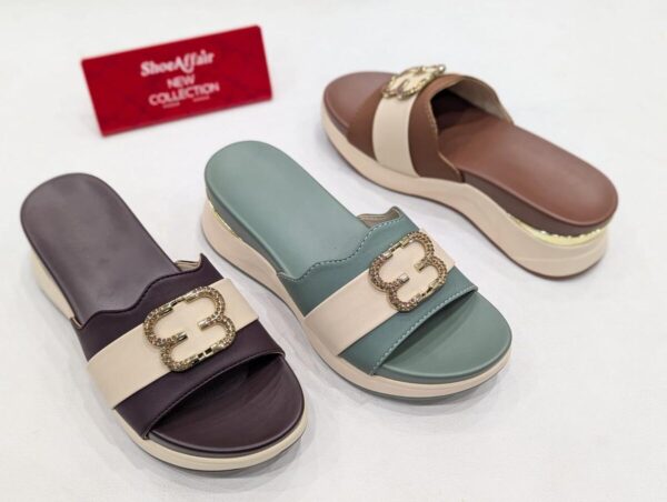 Women's Buckle Platform Slide