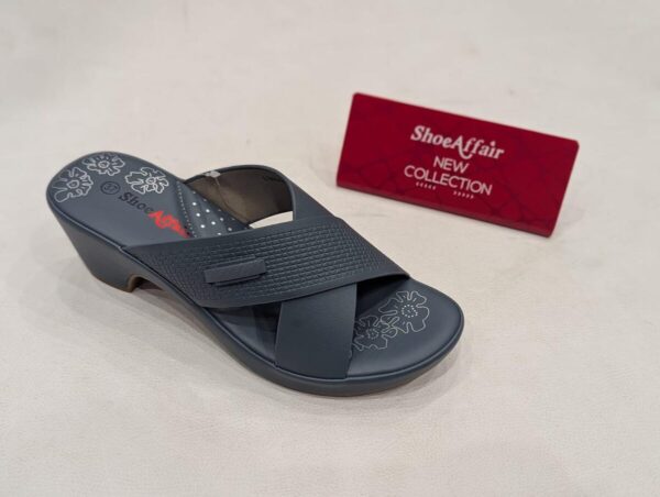 Women's Cross-Strap Comfort Wedge